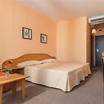 Flamingo מלון