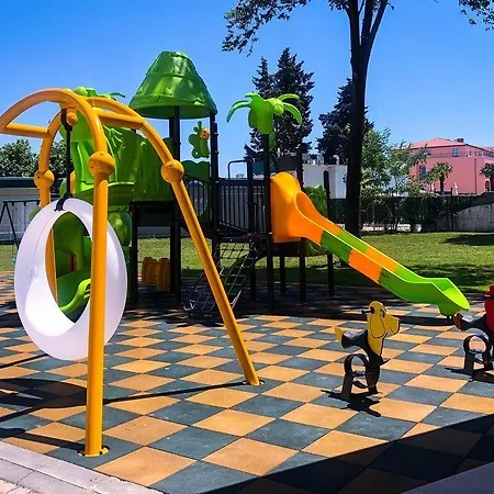 Готель Flamingo 3*