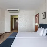 Отель Flamingo 3*