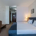 Flamingo Отель 3*