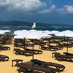 Отель Flamingo 3*