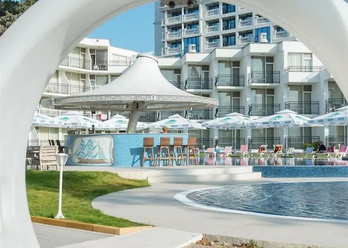 Flamingo 3* Napospart