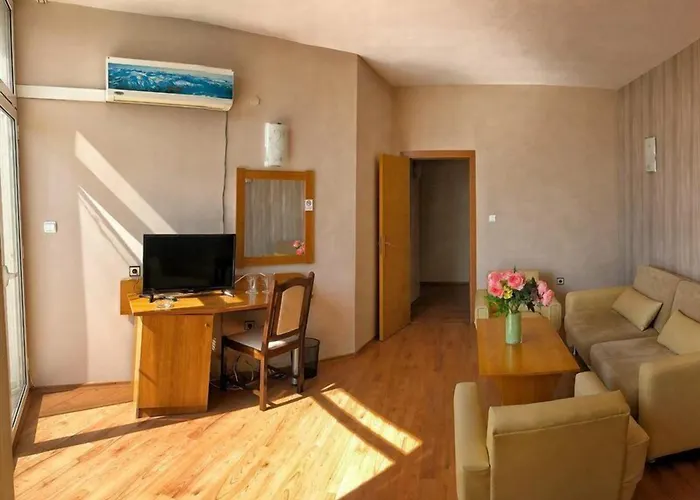 Flamingo 3* Napospart